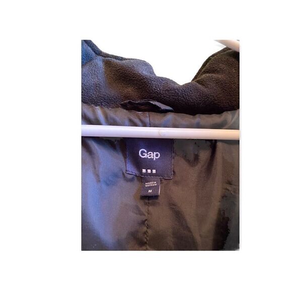 EUC GAP hooded winter jacket in black - Picture 8 of 15